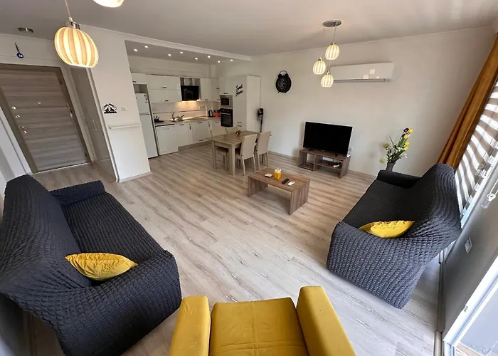 Girne Kavanium Residence 2 Bedroom Swimming Pool